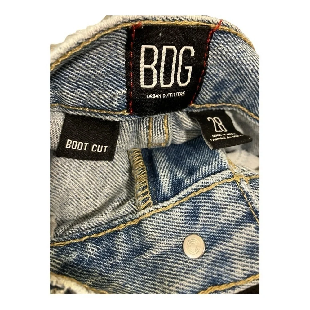 BDG Urban Outfitters Destroyed Torn Dad Jeans Boot Cut Sz 28